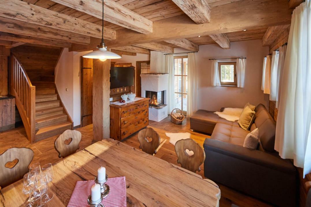 Chalets Almidylle 圣马丁安提奈各布里奇 外观 照片