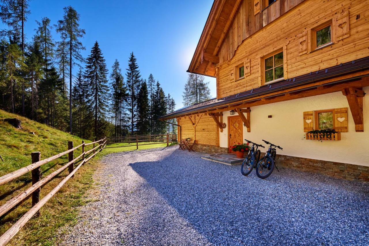 Chalets Almidylle 圣马丁安提奈各布里奇 外观 照片
